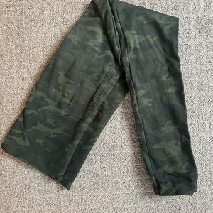 SPANX Camo Print Leggings